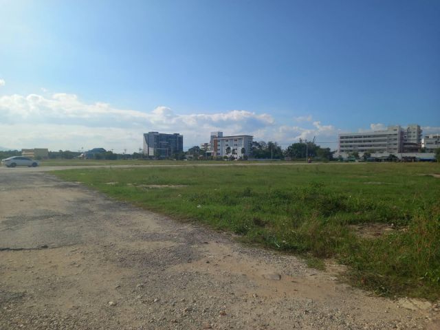 ที่ดินแปลงสวย ติดถนนใหญ่-มหาลัยวลัยลักษณ์