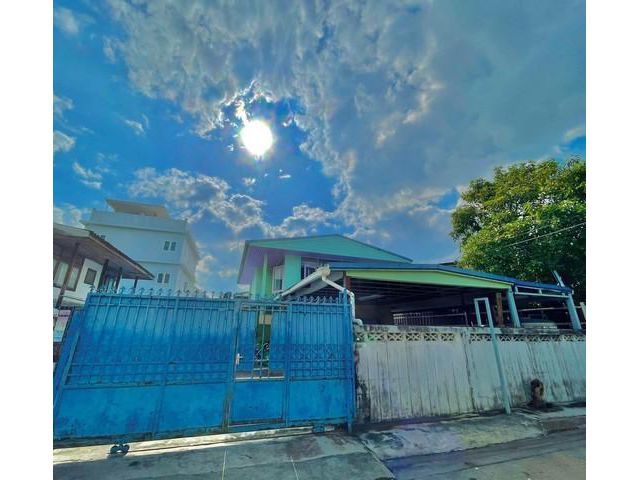 PT12 ขาย บ้านเดี่ยว 2 ชั้น ซอยวัดทุ่งเศรษฐี 16 ราม 2 ใกล้เมกะบางนา เดินทางสะดวก