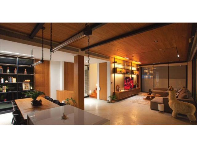 ขายบ้านหรูระดับ Luxury Class ตกแต่งพร้อมอยู่ หลัง CDC ใกล้เลียบทางด่วนเอกมัย รามอินทรา ตรงข้าม Central Eastville  ที่ตั้