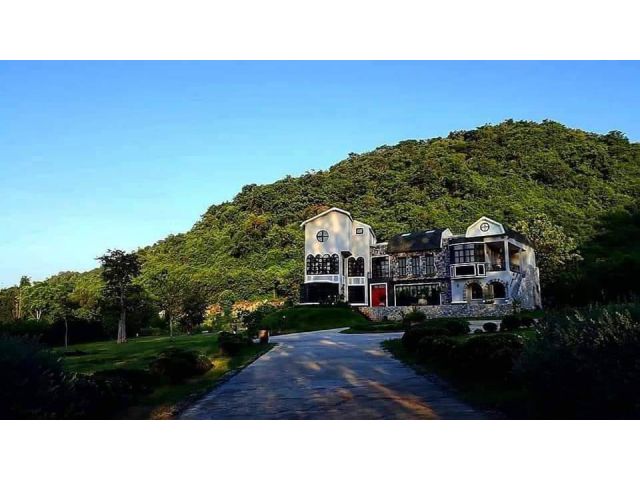 ด่วนลดสุด Villa Khao Yai sale ขายบ้านพักตากอากาศเขาใหญ่บนที่ดิน 7ไร่ เขาวง หนองน้ำแดง ปากช่อง บ้านสวยติดเขาส่วนตัว ใกล้ธ