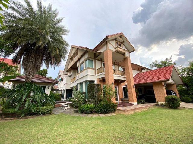 ขายบ้านเดี่ยวหลังใหญ่ โครงการ คิวเฮ้าส์ อเวนิว Q.House Avenue พระราม 5 อำเภอบางกรวย นนทบุรี.