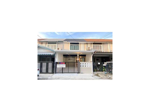 ทาวน์เฮ้าส์ 2 ชั้น #หมู่บ้านพฤกษา45 ถนนวัดลาดปลาดุก มีรปภ ลงรถประจำทางสามารถเดินเข้าบ้านได้
