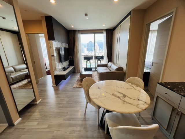 The Room Sathorn-St.Louis for sale 2 bedrooms 2 bathrooms 64 sqm. selling at 9 mil bath