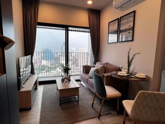 XT Ekkamai for rent 2 bedrooms 1 bathroom 48 sqm. rental 33,000 baht/month