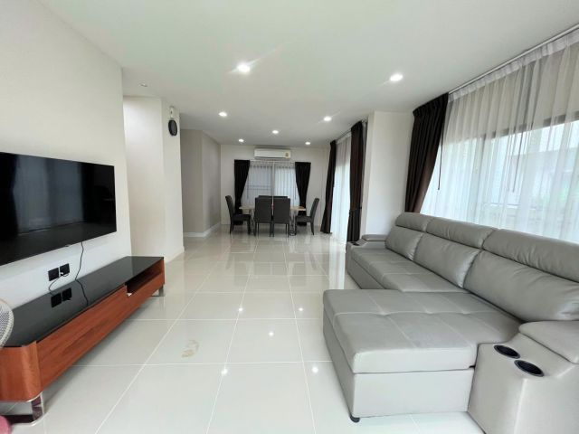 ให้เช่าบ้านเดี่ยว 2ชั้น เศรษฐสิริ 3ห้องนอน 3ห้องน้ํา 2ที่จอดรถ  ใกล้โรงเรียนนานาชาติ Brighton College