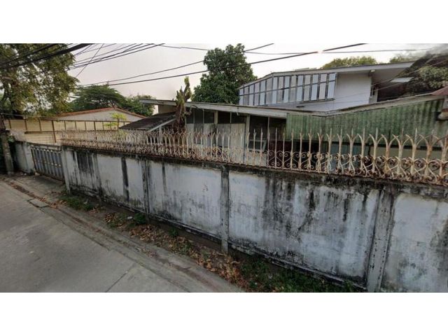 ด่วน! ขายที่ดิน 1  ไร่  พร้อมบ้านไม้