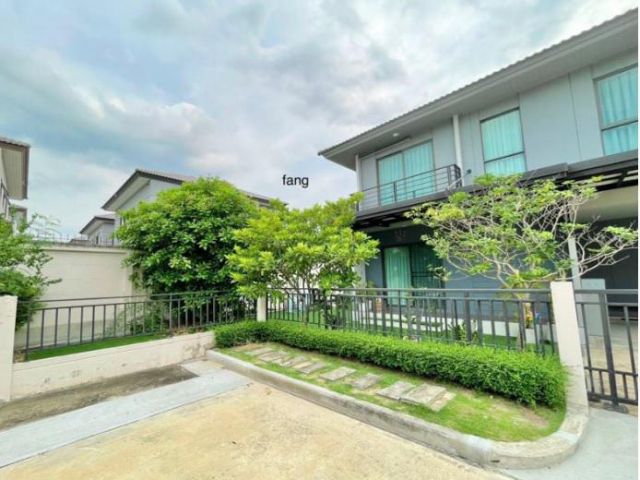 ขายบ้านเดี่ยวหลังมุม โครงการเพฟ Pave รามอินทรา-วงแหวน  ถนนกาญจนาภิเษก ซอย 4 เขตสายไหม กทม.