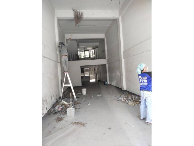 ขายตึกศรีราชา ลดพิเศษ ฮาเบอร์มอล 4ชั้น ครึ่ง 2400000บาท