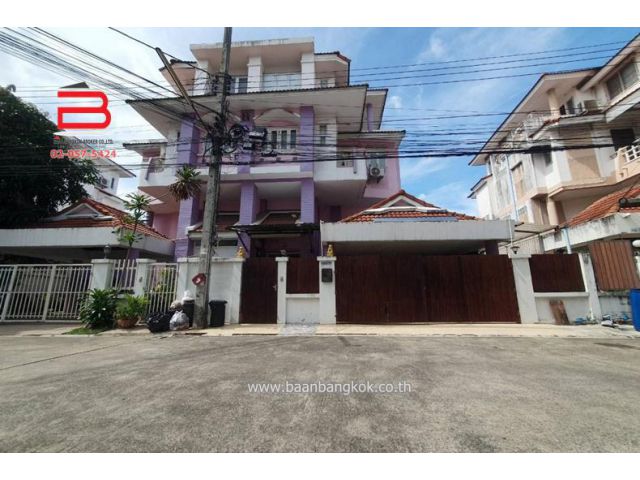 บ้านแฝด ซิตี้พาร์ค-พัฒนาการ 38 เนื้อที่ 44.7 ตรว. ถนนพัฒนาการ เขตสวนหลวง