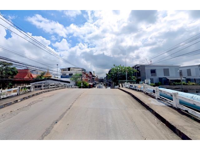 VLM 910  ขาย ที่ดิน ซอยรามคำแหง 21 แขวงพลับพลา เขตวังทองหลาง ทิศตะวันออก  เนื้อที่ 200 ตารางวา