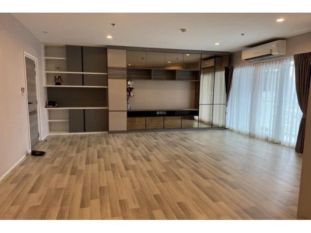 Code C20231000606....The Key Sathorn - Charoenraj สำหรับขาย, 2 ห้องนอน, 2 ห้องน้ำ, ชั้นสูง, ตกแต่งบางส่วน, ราคาพิเศษ!!