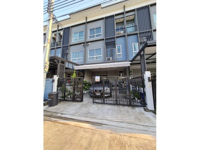 ขายทาวน์โฮม สัมมากร อเวนิว สุวรรณภูมิ 22.1 ตร.ว. ถนนพัฒนาชนบท3 ลาดกระบัง ใกล้มอเตอร์เวย์