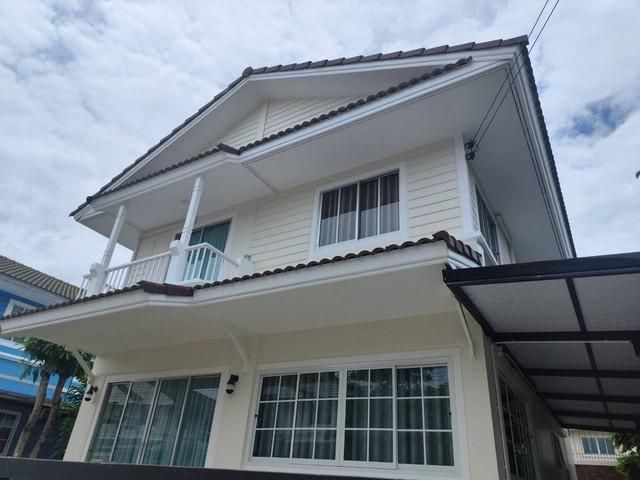PT12 ขาย บ้านเดี่ยว 2 ชั้น หมู่บ้าน สีวลี สุวรรณภูมิ Sivalee Suvarnabhumi รีโนเวทใหม่ทั้งหลัง ทำเลดีติดถนนใหญ่ ใกล้โรงเร