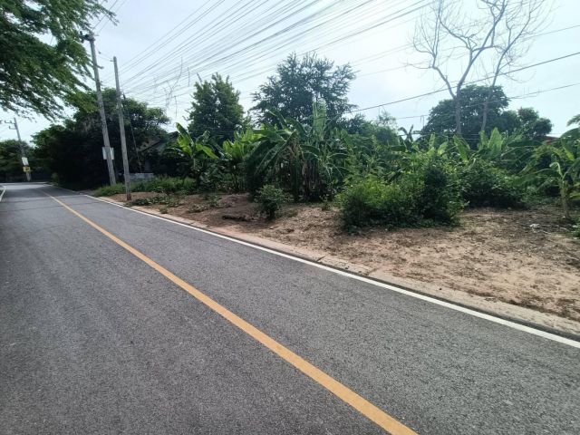 ที่ดินกลางเมืองโคราช เหมาะทำบ้าน ทาวน์โฮม