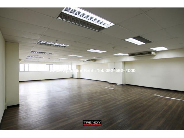 (TD-402) The Trendy Office ให้เช่าออฟฟิศ ขนาด 165.85 ตร.ม. ชั้น 4 สุขุมวิท 13 ใกล้ BTS นานา
