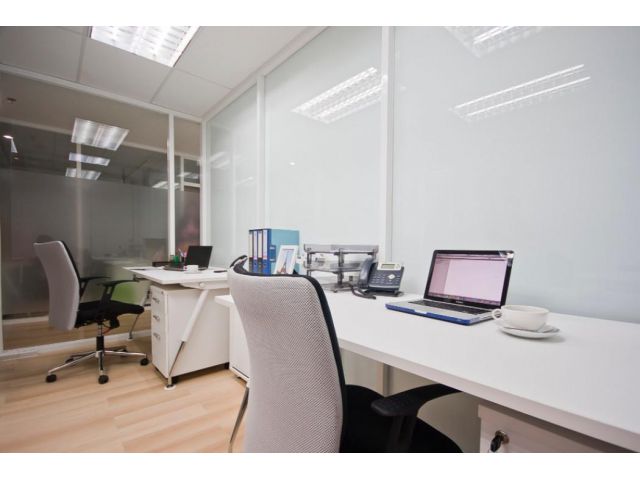 (BIZ-T03) BIZ Concierge สำนักงาน พร้อมเฟอร์นิเจอร์ ใกล้ BTS นานา-สุขุมวิท