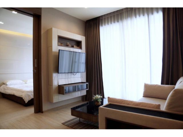 Code C20221201397.......The Address Sathorn ขายพร้อมผู้เช่า, 1 ห้องนอน, 1 ห้องน้ำ, ชั้นสูง, แต่งครบ, ราคาพิเศษ!!