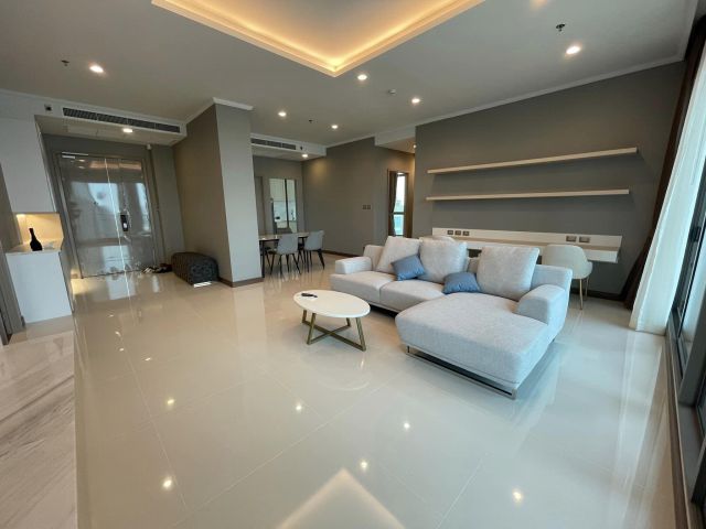 Supalai Oriental Sukhumvit 39 for rent 3 bedrooms 3 bathrooms 145 sqm. rental 120,000 baht/month