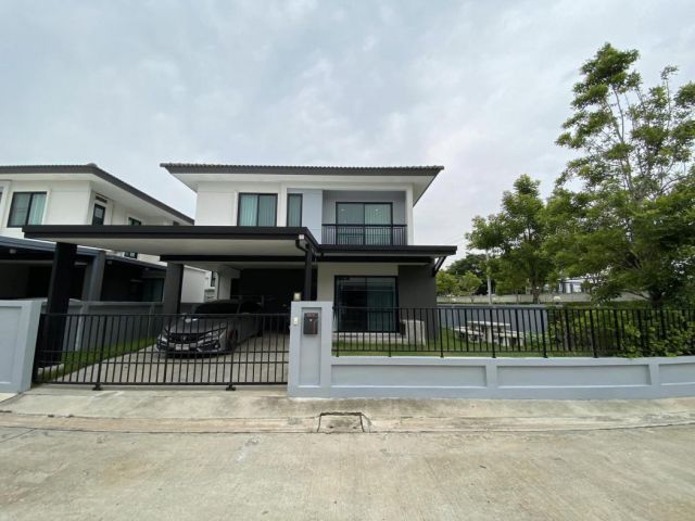 ขาย บ้านเดี่ยว บริทาเนีย บางนา-สุวรรณภูมิ กม.26 Britania Bangna-Suvarnabhumi Km.26