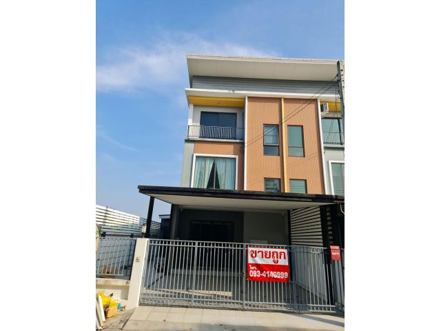 ขายบ้านเดี่ยว โครงการดิ โอโซน เพชรเกษม 53 บางแคเหนือ บางแค กรุงเทพมหานคร สนใจโทร 093 414 0999