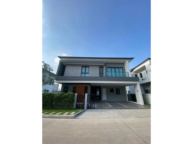 PT12 ขายบ้านเดี่ยว The city เดอะ ซิตี้ บางนา  โครงการใหม่ ( บ้านใหม่ ยังไม่เคยเข้าอยู่ ) หลังเมกะบางนา ตกแต่งทั้งหลัง เฟ