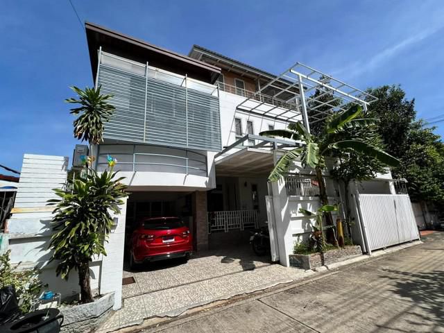 PT12 ขาย บ้านเดี่ยว 60 ตรว.ลาดพร้าว ซอยโชคชัย 4 ซอย 48 ถนนลาดพร้าว 53 เงียบสงบ เดินทางสะดวก เข้าออกหลายเส้นทาง