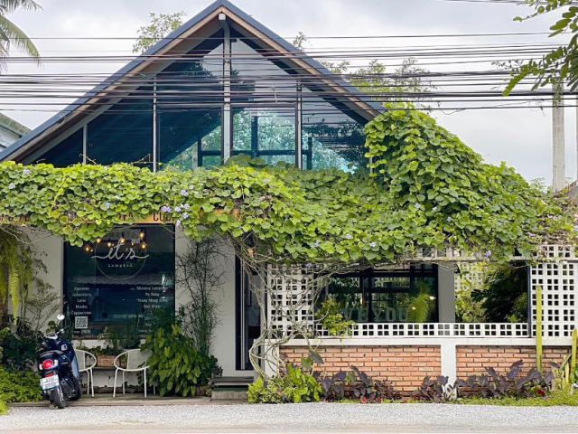 ขายที่ดินพร้อมกิจการร้านกาแฟติดถนนหลักเชียงใหม่-ลำพูน