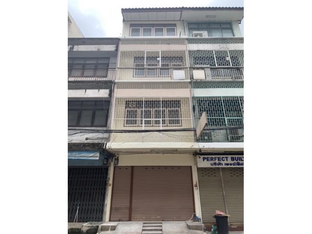 ขายด่วน อาคารพาณิชย์ 4 ชั้น สุขุมวิท22 *ใกล้ BTS พร้อมพงษ์(N.814)