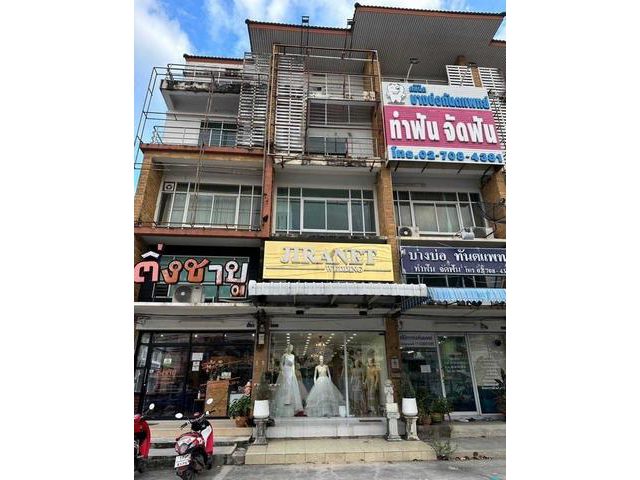 ขาย อาคารพาณิชย์ 1 คูหา 4.5 ชั้น **ติดถนน รัตนราช บางบ่อ(N.821)