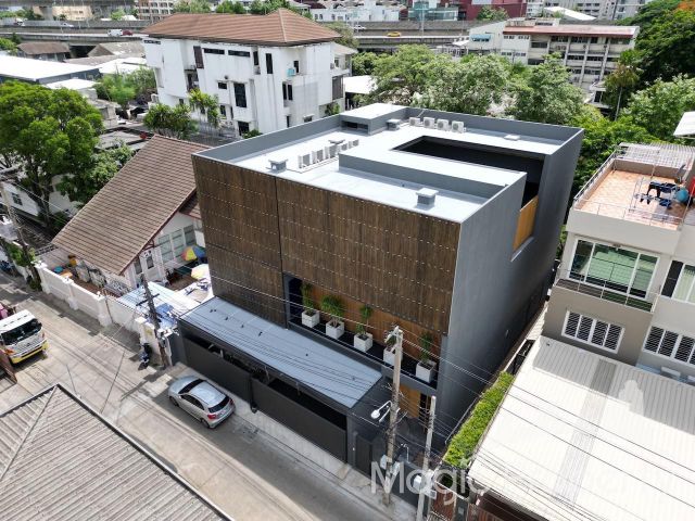 ขายบ้านเดี่ยว บ้านใหม่ 4 ห้องนอน รามคำแหง 4 สวนหลวง กรุงเทพฯ