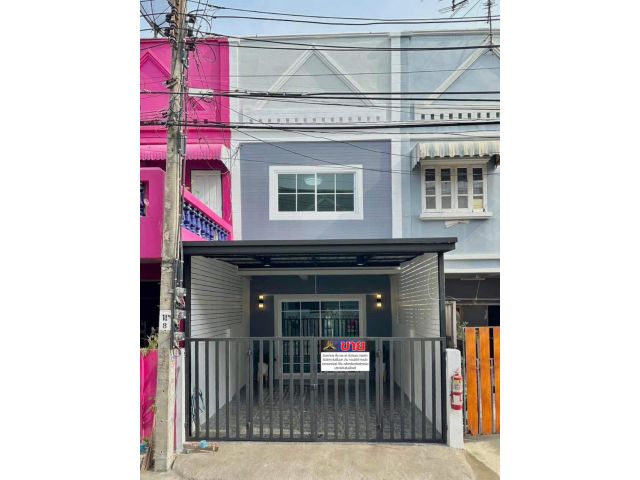 ทาวน์เฮาส์ 2 ชั้น #หมู่บ้านพรไพศาล ปากเกร็ด  ซอยสุขประชาสรรค์3 ใกล้กับถนนติวานนท์ เข้าออกซอยวัดกู้ได้