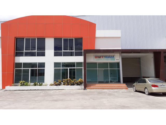 ให้เช่าโกดัง คลังสินค้า โรงงานบางนา  แพรกษา จงศิริ ยิ่งเจริญ ใกล้นิคมอุตสาหกรรมบางปู พื้นที่ขนาด 2,300 รวมออฟฟิศ