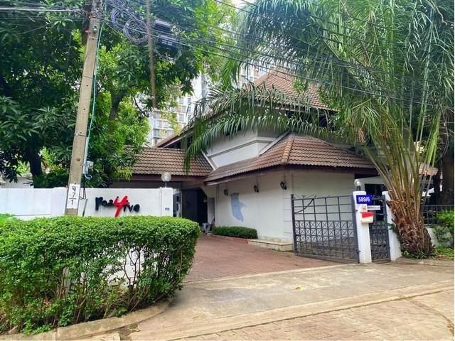 PT12 ให้เช่า บ้านเดี่ยว 2 ชั้น 137 ตรว. ถนนประชาอุทิศ เขตวังทองหลาง ย่านรัชดา เหม่งจ๋าย ใกล้เลียบด่วน  จดทะเบียนบริษัทได