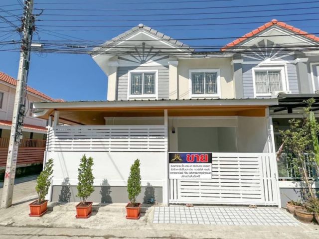 หมู่บ้านพฤกษา33