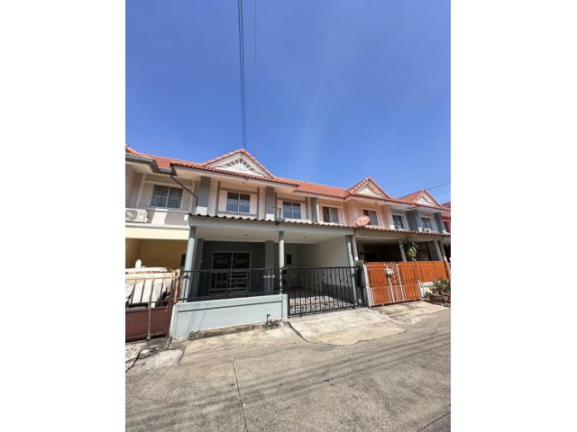 ขาย ทาวน์โฮม ปรับปรุงใหม่ บ้านพฤกษาซี 90 ตรม. 18 ตร.วา ราคาถูก