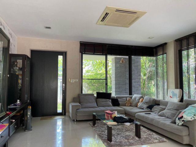 ขายบ้านเดี่ยว นันทวัน ปิ่นเกล้า-ราชพฤกษ์ ถนนบรมราชชนนี พื้นที่ใช้สอย 338 ตรม. ขนาดที่ดิน 160 ตรว. 4 ห้องนอน 5 ห้องน้ำ ขา