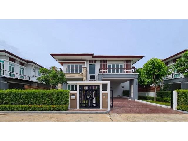 ขายบ้านเดี่ยว #พุทธมณฑลสาย2 #ทำเลดีเดินทางสะดวก หมู่บ้านเอ็น.ซี.รอยัล (ปิ่นเกล้า พุทธมณฑลสาย 2)  รายละเอียด : พื้นที่ 10