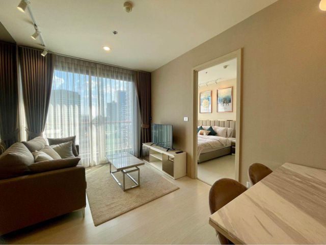 Rhythm Sukhumvit 42 for rent 2 bedrooms 2 bathrooms 57 sqm rental 42,000 baht/month