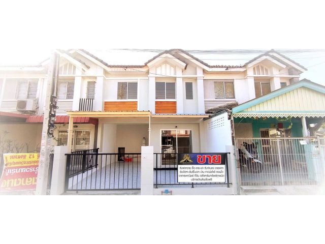 หมู่บ้านพฤกษา76