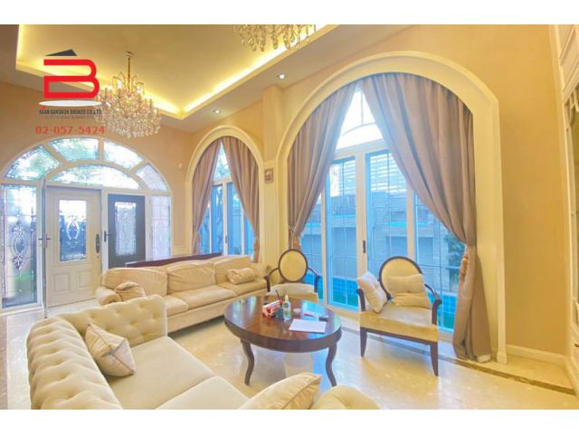 ให้เช่าบ้านเดี่ยว ซอยสมาหาร 2 (ซ.สุขุมวิท 4 ซอย 2) เนื้อที่ 69 ตรว. ถนนสุขุมวิท เขตคลองเตย