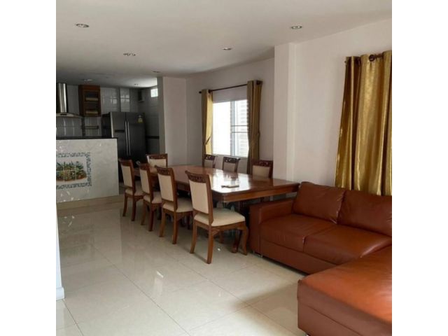 ให้เช่า บ้านเดี่ยว น่าอยู่ บ้านพัฒนาการ 195 ตรม. 50 ตร.วา