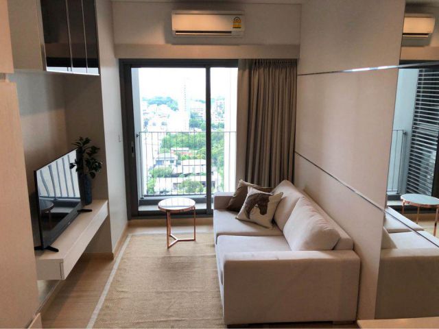 Whizdom Connect for rent 1 bedroom 1 bathroom 29 sqm rental 15,000 baht/month