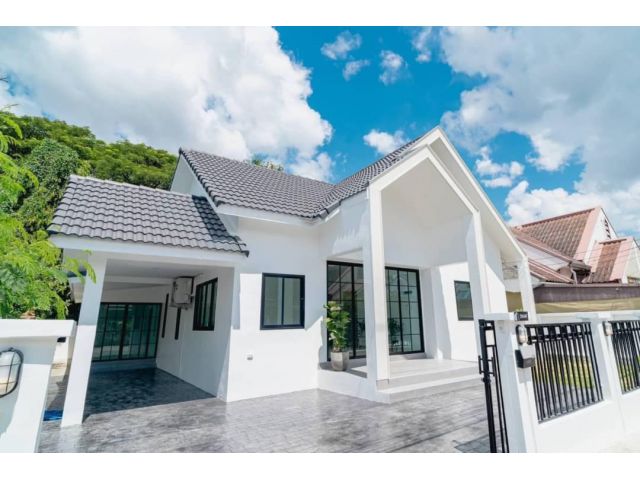 ขายบ้านอำเภอเมืองเชียงใหม่ โซนแม่เหียะ เนื้อที่ 68 ตร.วา ราคา 3.79 ล้าน