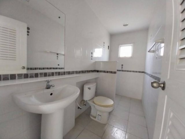 ขาย บ้านเดี่ยว พื้นที่เยอะ บ้านราชธานี คลองหลวง 310 ตรม. 100 ตร.วา ต่อรองได้