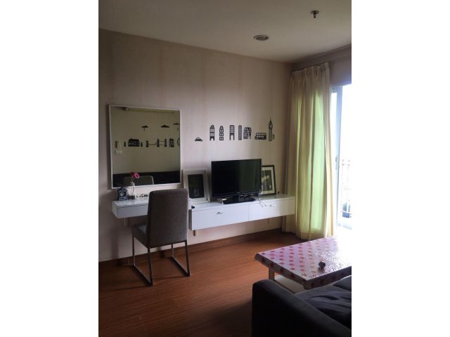 Diamond Sukhumvit for rent 2 bedrooms 2 bathrooms 50 sqm. rental 18,000 baht/month