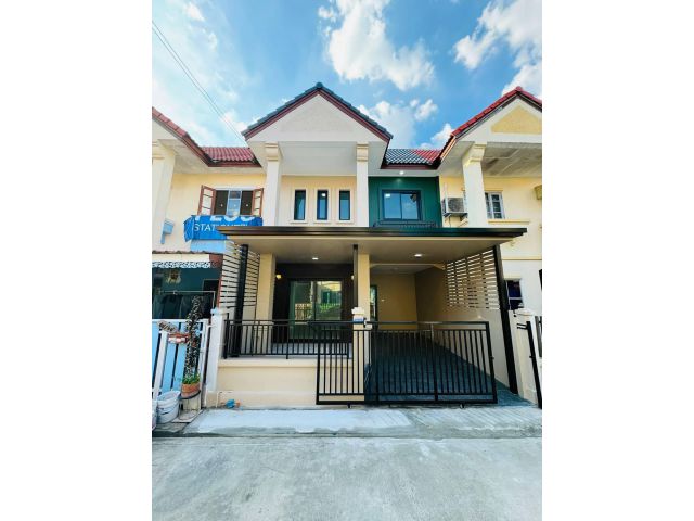 หมู่บ้านลภาวัน12