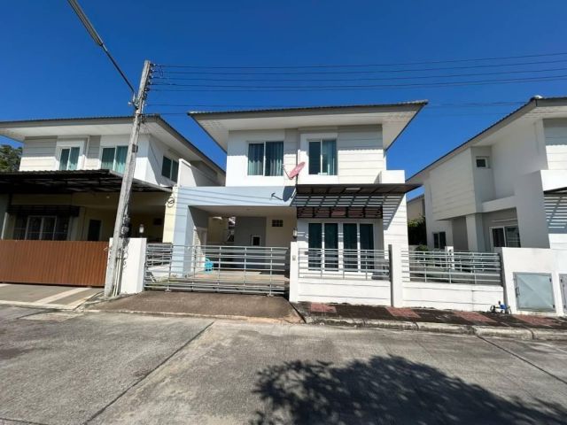 ขายและให้เช่าบ้านในเมืองเชียงใหม่ ใกล้แม่เหียะ เนื้อที่ 38 ตร.ว ขาย 3.5 ล้าน/เช่า 20,000 บาท