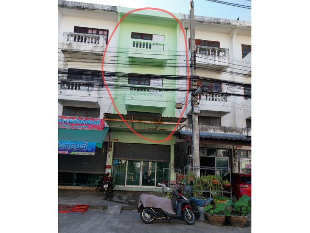 ขาย อาคารพาณิชย์ โครงการเบญจทรัพย์ คลอง6  3ชั้น มีชั้นลอย