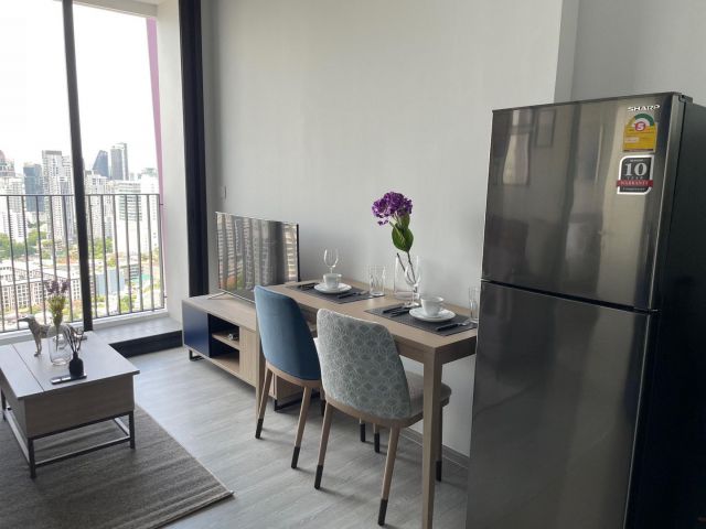 XT Ekkamai for rent 1 bedroom 1 bathroom 30 sqm rental 20,000 baht/month