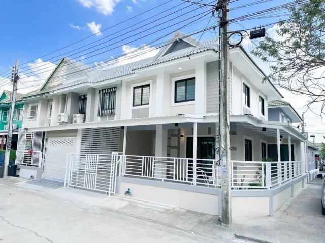 หมู่บ้านพฤกษา25